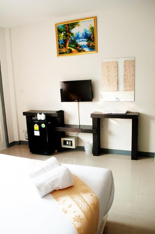 Buakhao Service Home Pattaya Exterior photo